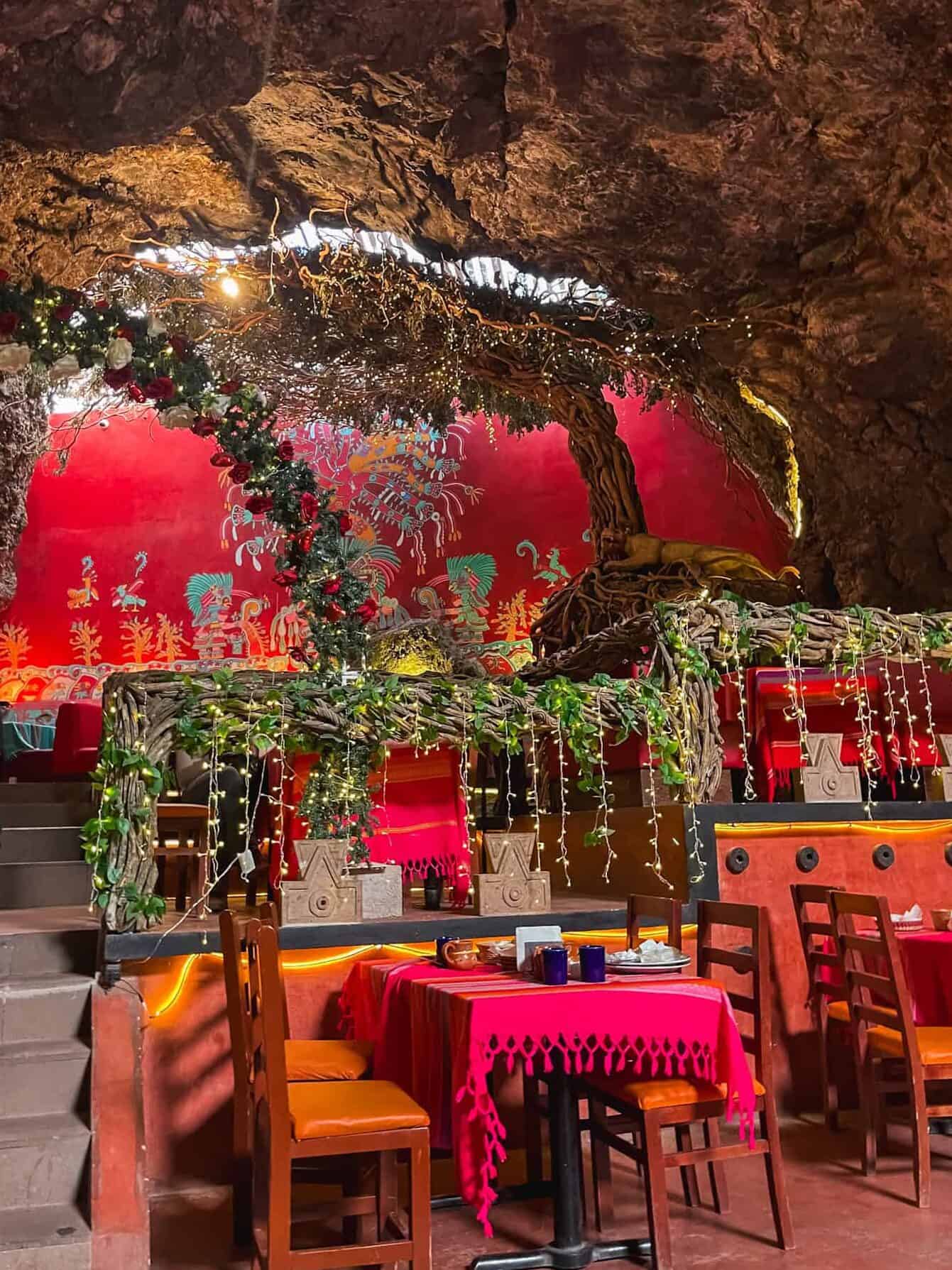 Breakfast in a cave restaurant near Teotihuacán after hot air balloon ride