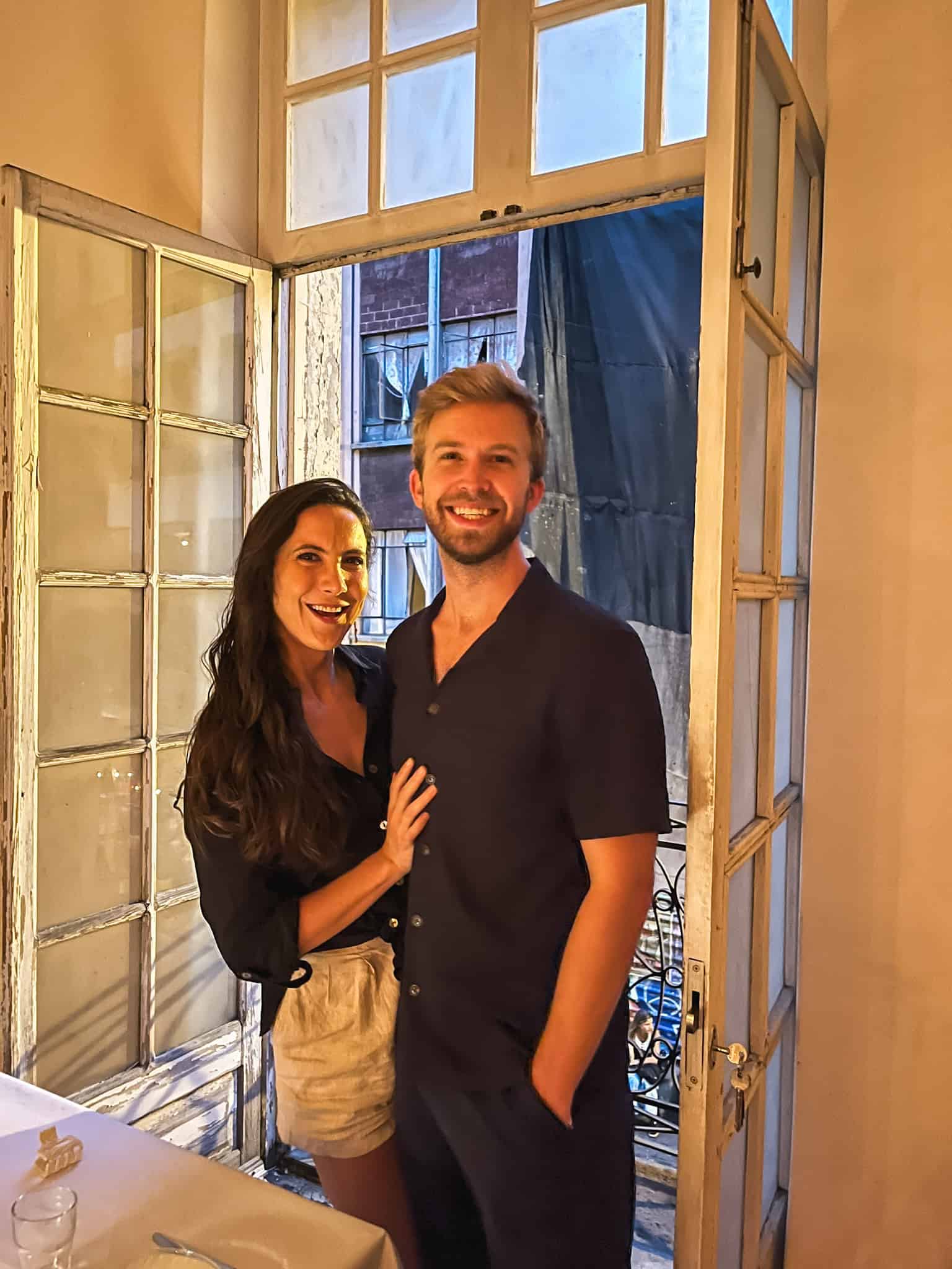 Couple posing at a romantic dinner spot Nogal Nogal among the best restaurants in Mexico City