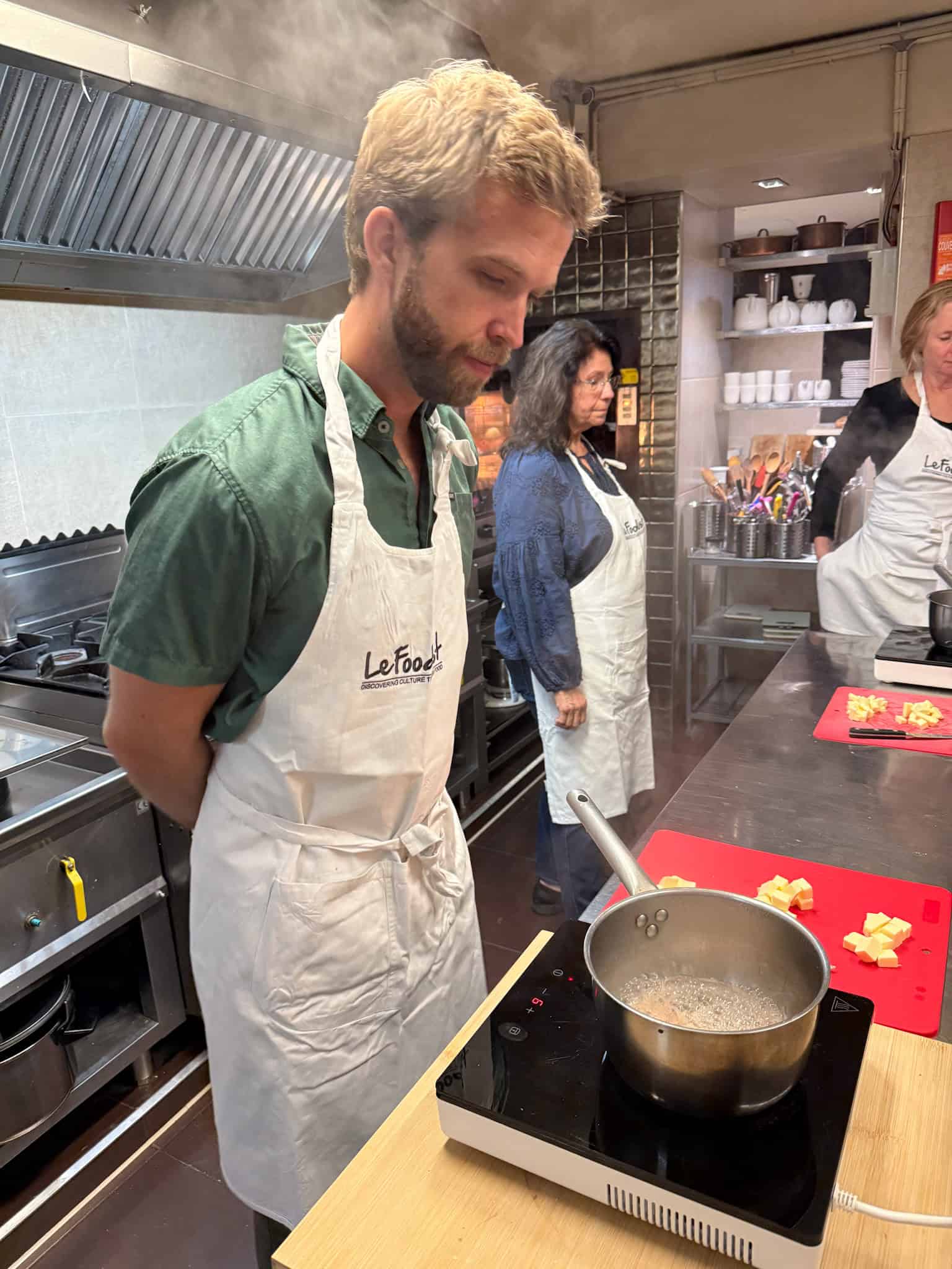 male student at paris cooking class